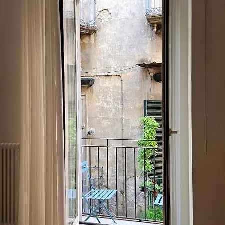Toledo * Naples